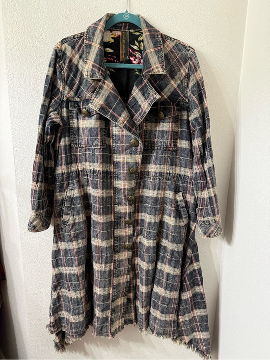 Aratta Jackets & Blazers - Aratta Plaid Trench Coat - Black & Cream with metallic threads
